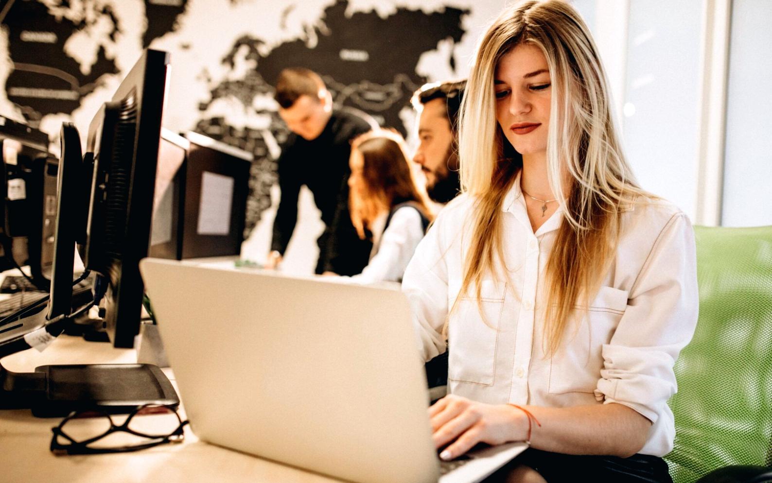 Cómo tus propios empleados te exponen a sanciones sin saberlo